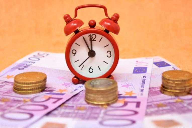 Tausche Lebenszeit gegen Geld